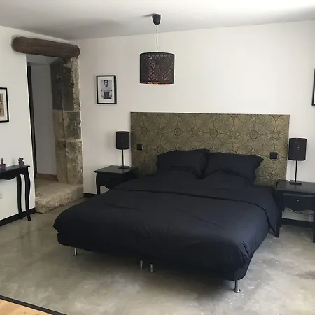 La Datcha Delicatessen Bed & Breakfast 4*