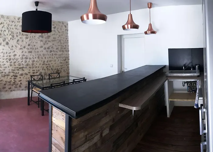 La Datcha Delicatessen Tulette