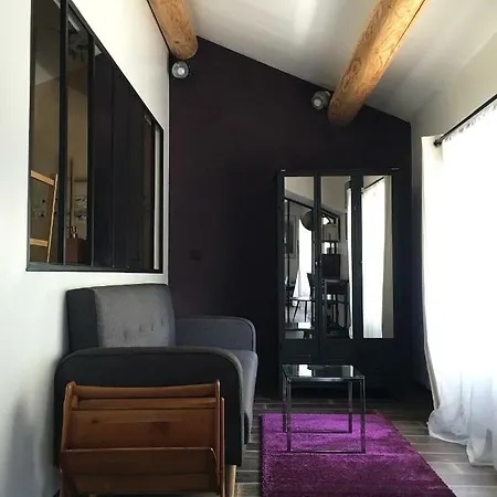 Couette-café La Datcha Delicatessen