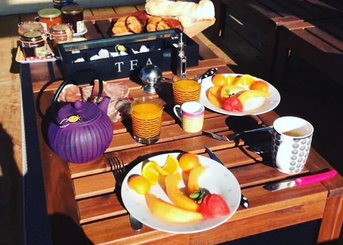 Bed & Breakfast La Datcha Delicatessen Tulette